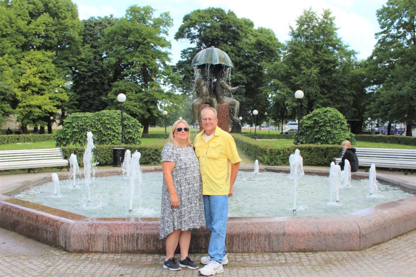 Estonia Mom Dad Fountain