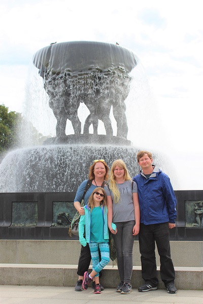 Oslo Dotsons Fountain